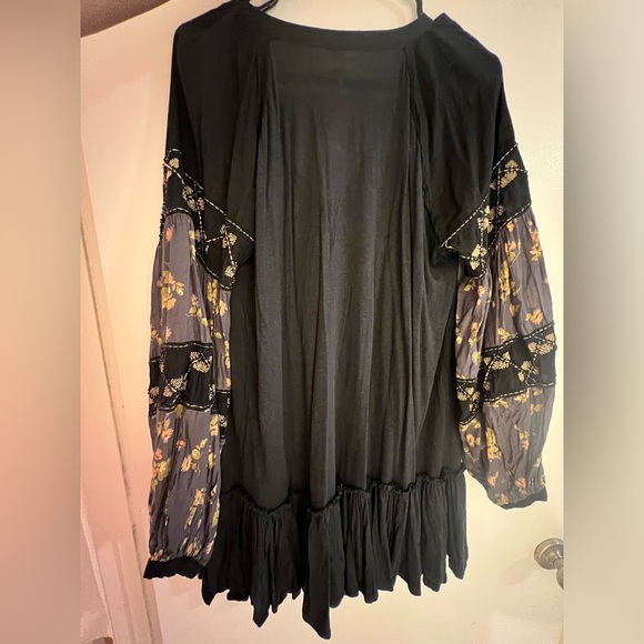 Free People Mix it Up Balloon Sleeve Floral Beaded Tunic Mini Dress Blouse Boho - Picture 4 of 9
